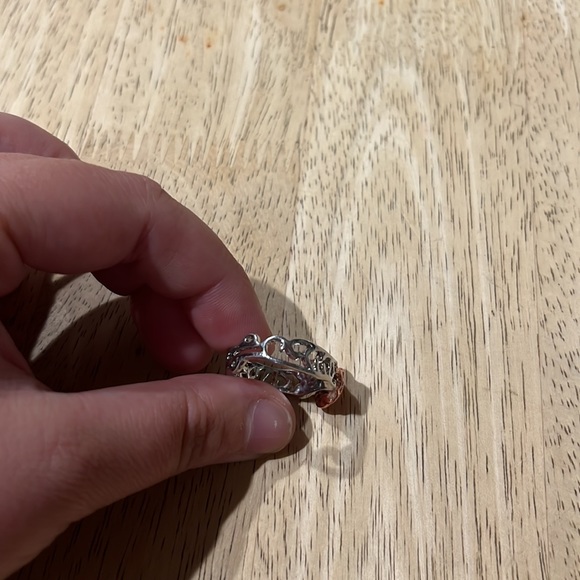 Rose ring - Picture 3 of 6